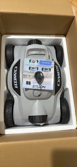 pool cleaning robot
