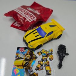Zuru 5 Surprise Transformers Series 1 BumbleBee Car Figure