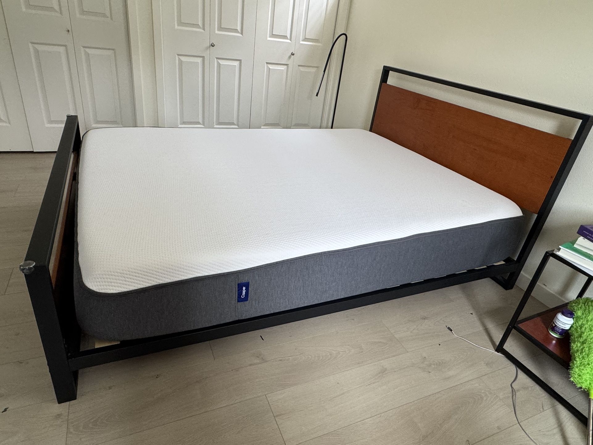 Casper Memory Foam Mattress And Water Protector