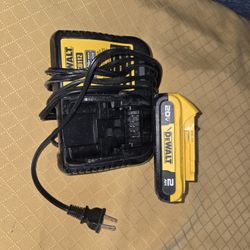 Cargador Y Vateria 