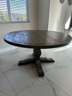 Round table 55”