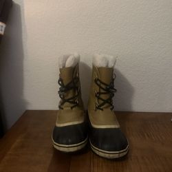 Sorel Snow Boots 