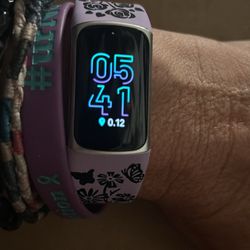 Fitbit Charge 6