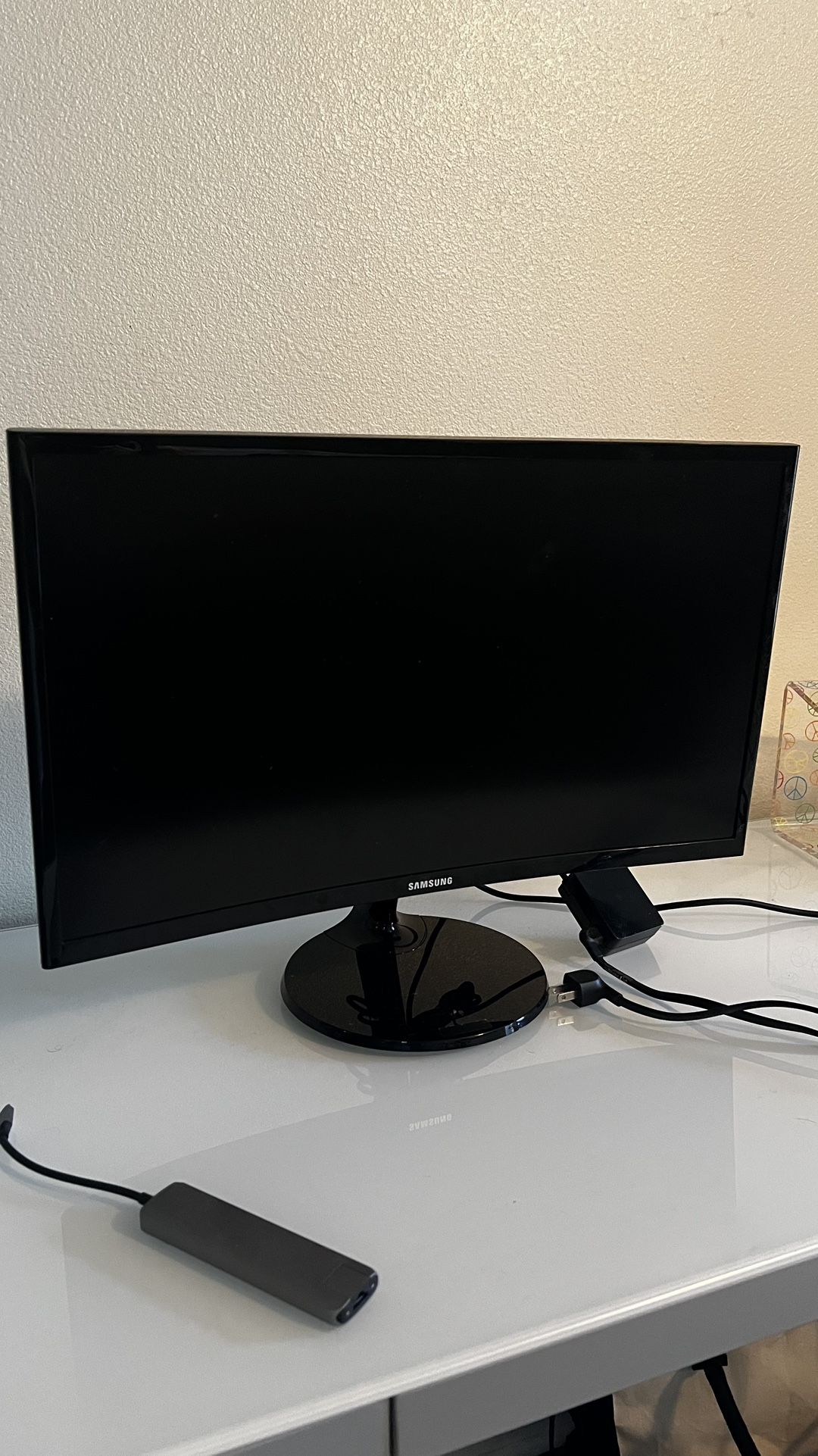 24” Samsung Computer Monitor