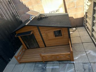 DOG HOUSE
