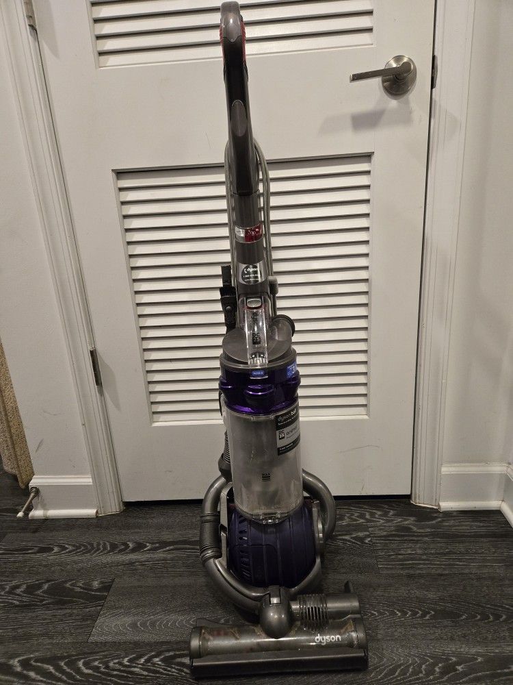 DYSON Ball 25 Animal Vacuum