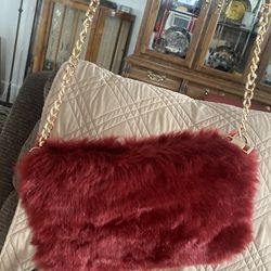Purse red