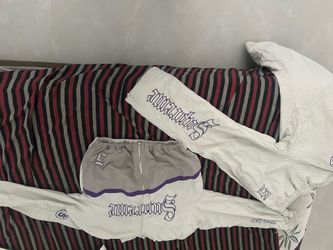 supreme set