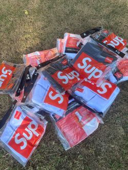 Supreme socks 15 each pack