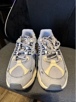 Adidas Ozmillen Gray