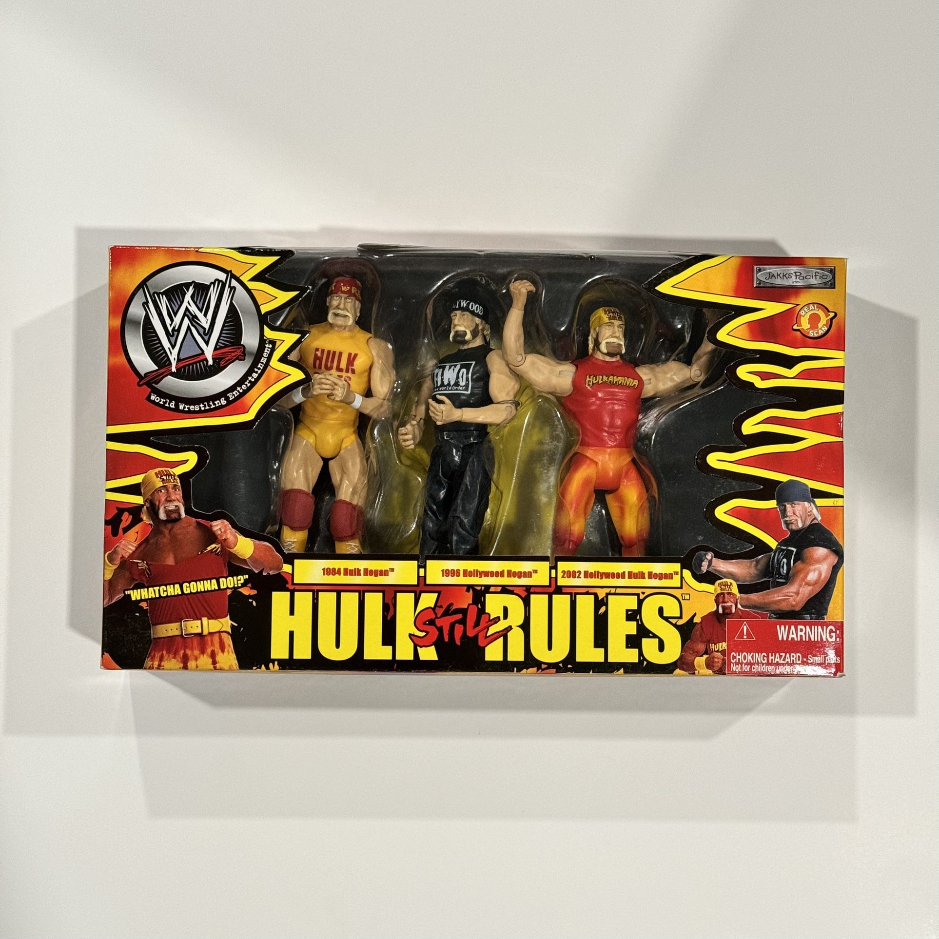 HULK STILL RULES: HULK HOGAN EXCLUSIVE ACTION FIGURE [3-PACK]