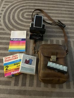 Vintage Polaroid Camera Set