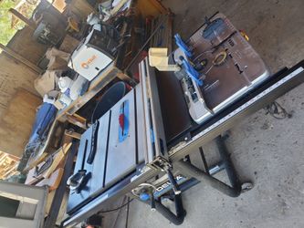 Delta 725 contracting table saw with integrated router table and router. OBO!!