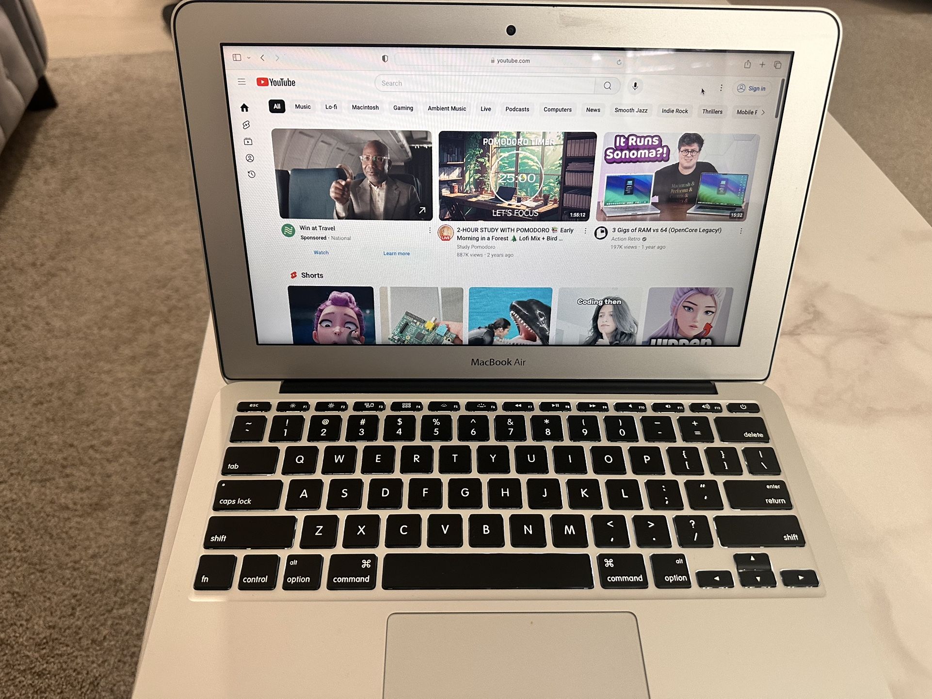MacBook Air 11 Inch 2015