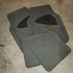 Set of 4 auto floor mats