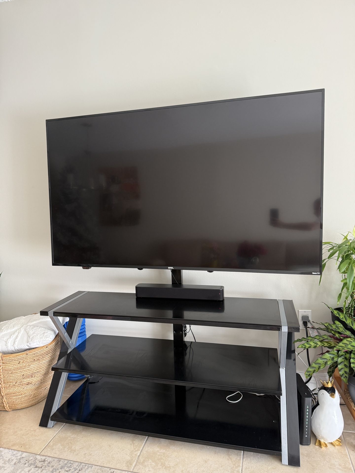 Onn Roku Smart TV 65” + TV Stand