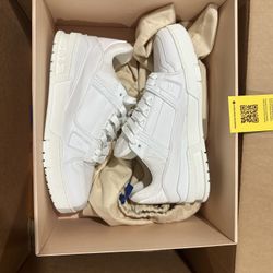 Louis Vuitton Trainner Full White