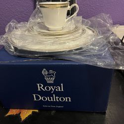 5  Royal Doulton  
