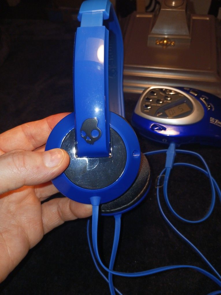 Official Skullcandy Electric Blue Headphones With Deluxe Leather And Nylon Ear Muffs Adjustable And Emerson AM/FM Stereo Receiver With Bass Boost Alar