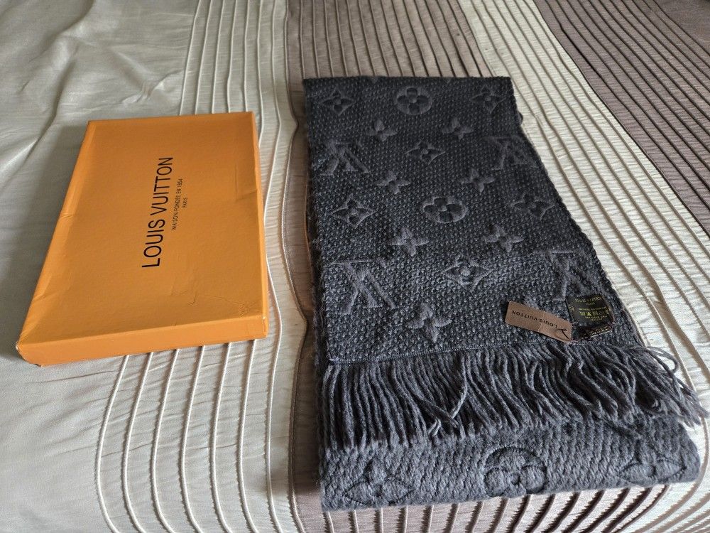 Louis Vuitton Logomania Scarf Dark Grey Lv Monogram Scarf
