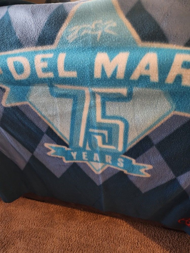 New DEL MAR throw 50x66