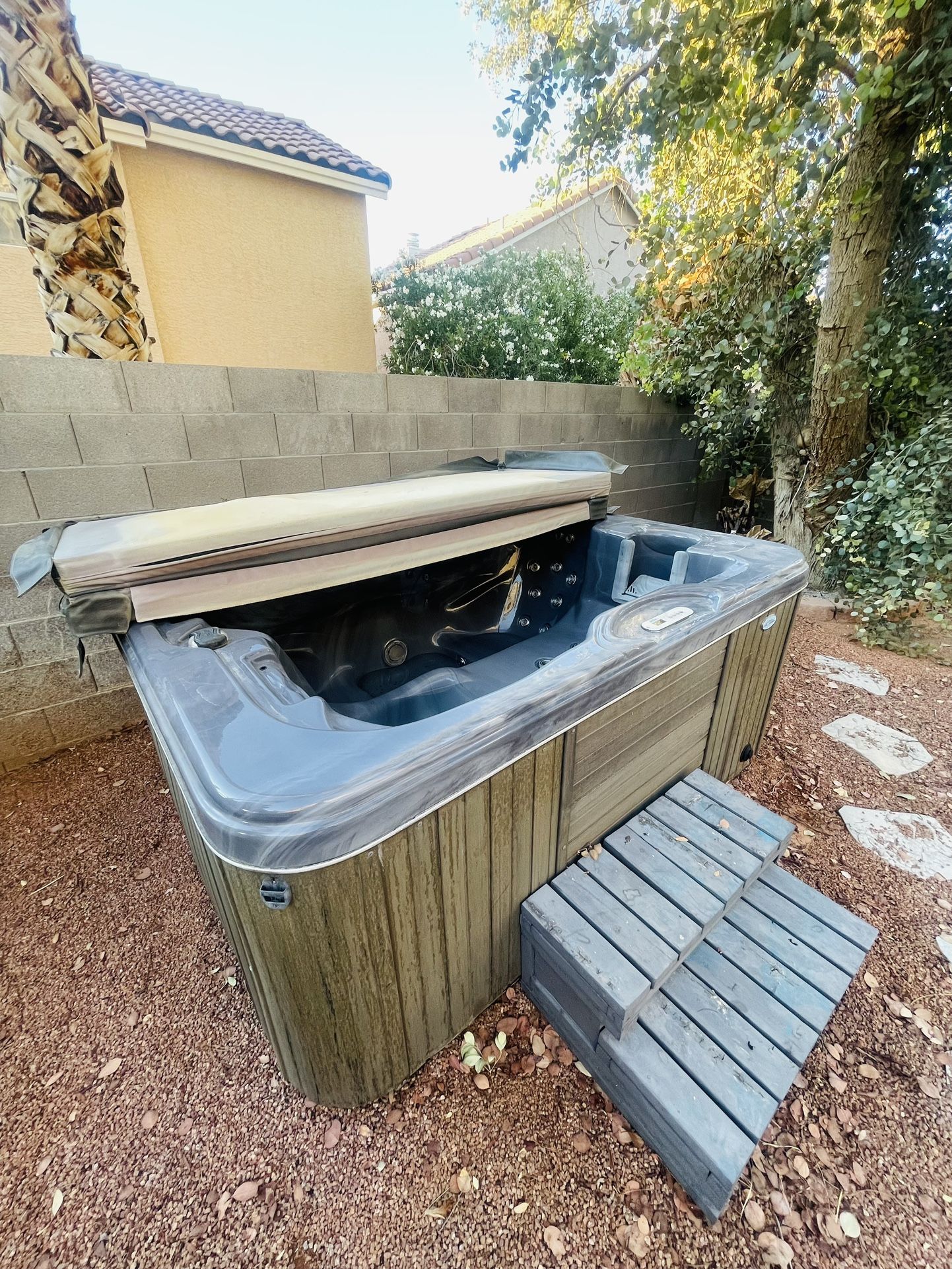 Jacuzzi for Sale in Las Vegas, NV OfferUp