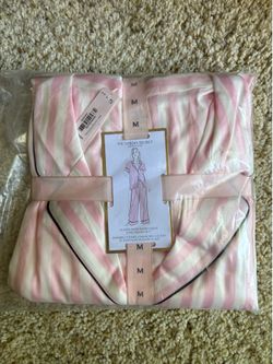 VS short sleeve Satin pajama set