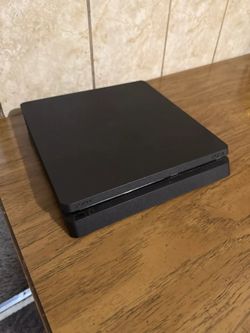 PS4 Slim