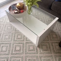Coffee Table (white + glass)