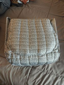 Baby delight travel bassinet