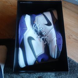 KOBE 1 PROTRO 81