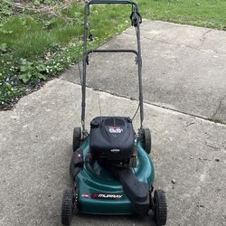 Murray lawn mower had in storage no bag  don’t need anymore runs good $80.00 located in West Chicago