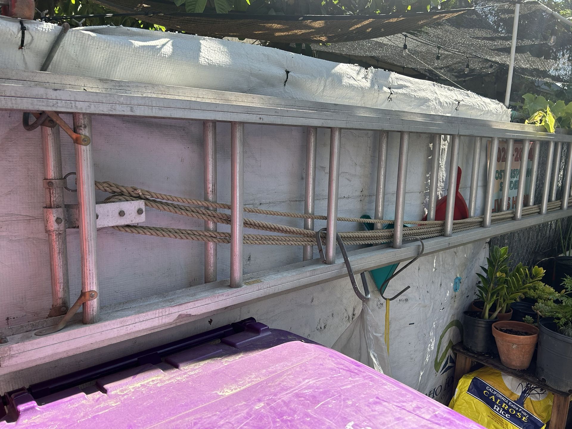 Aluminum Extension Ladder 32ft
