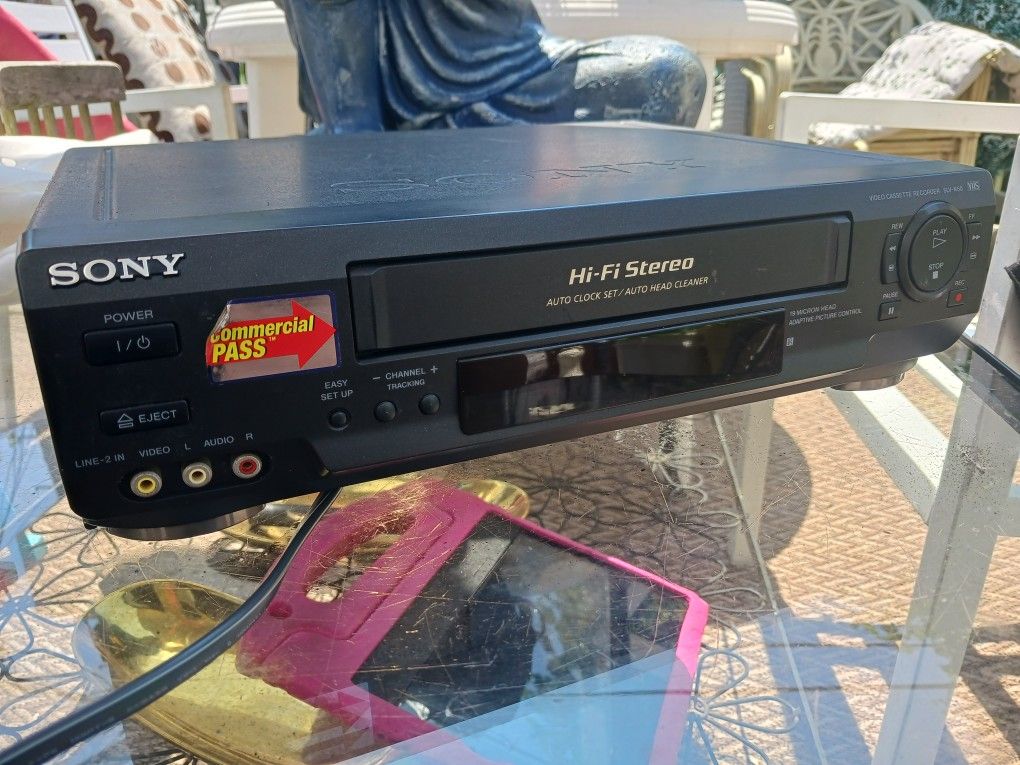 SONY VCR Video Cassette Player Recorder