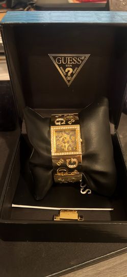 Women guess watch