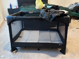 Playpen 4moms