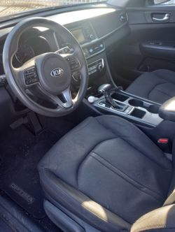 2016 KIA Optima