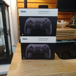 8BitDo Pro 2 Bluetooth Gamepads