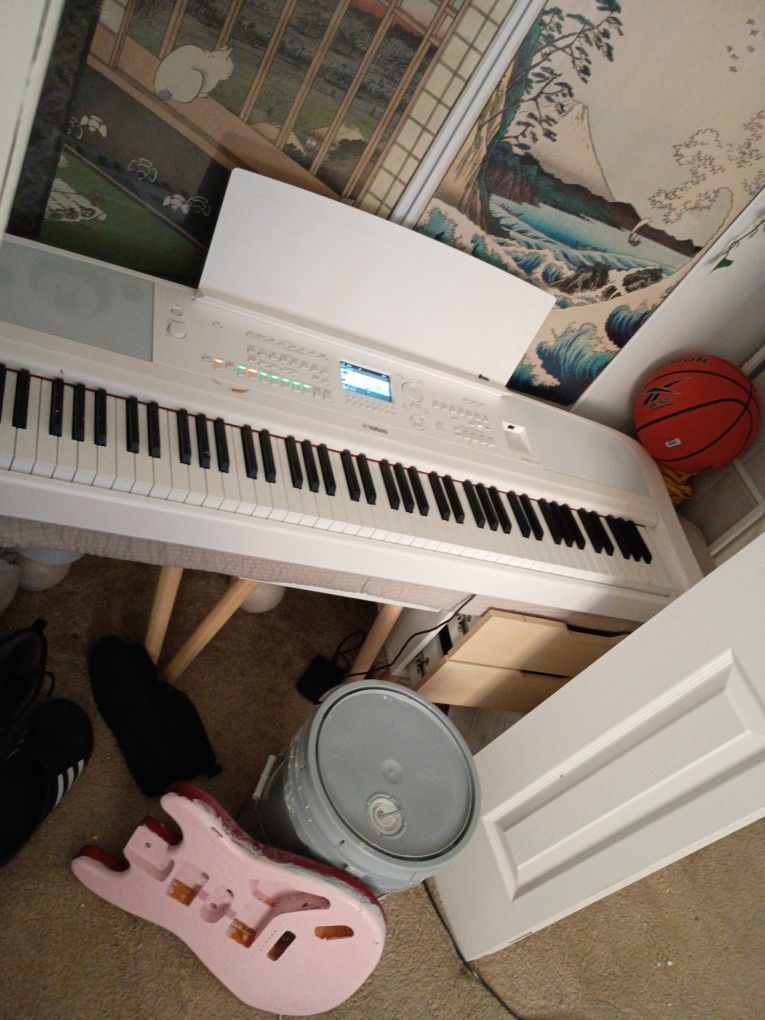 DGX 670 Digital Grand Piano Yamaha 