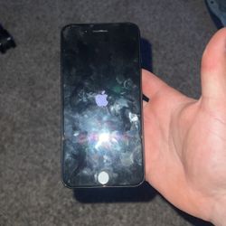 *BROKEN* iphone 8+