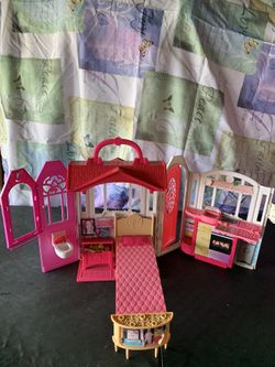 BARBIE DREAM HOUSE