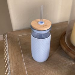 Ello Devon 18oz Glass Tumbler with Lid - Blue