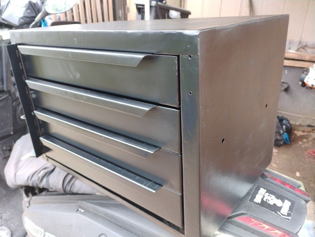 12*12*18" Metal Locker 