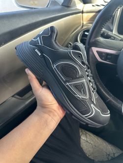 Dior b30
