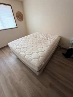 Queen bed
