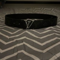 Louis vuitton belt