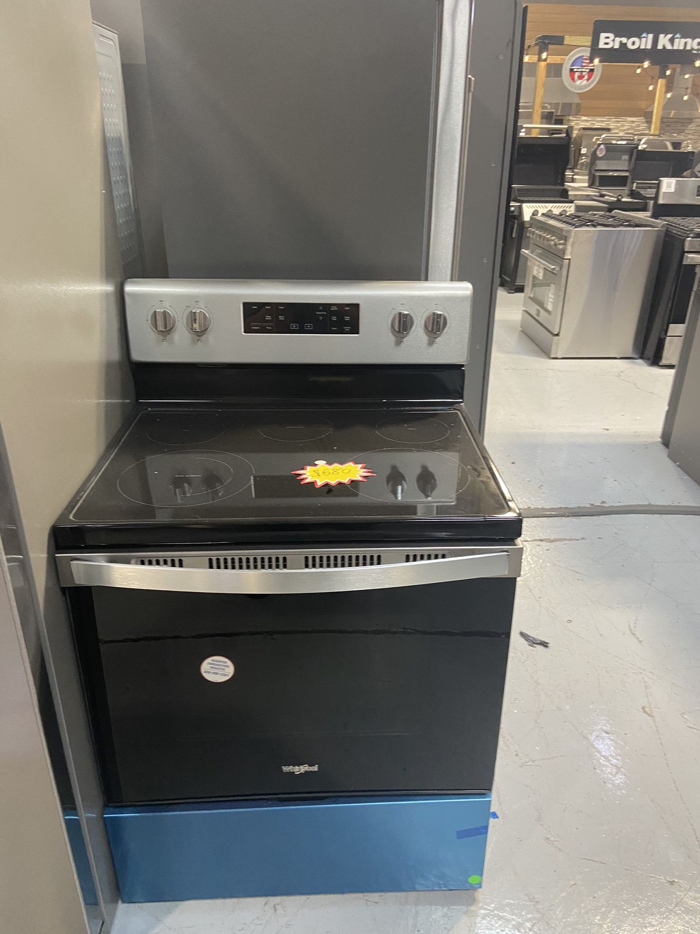 Whirlpool 30 Inch Freestanding Electric Range with 5 Element Burners, 5.3 Cu. Ft. Oven Capacity, Storage Drawer, Self-Cleaning, Frozen Bake