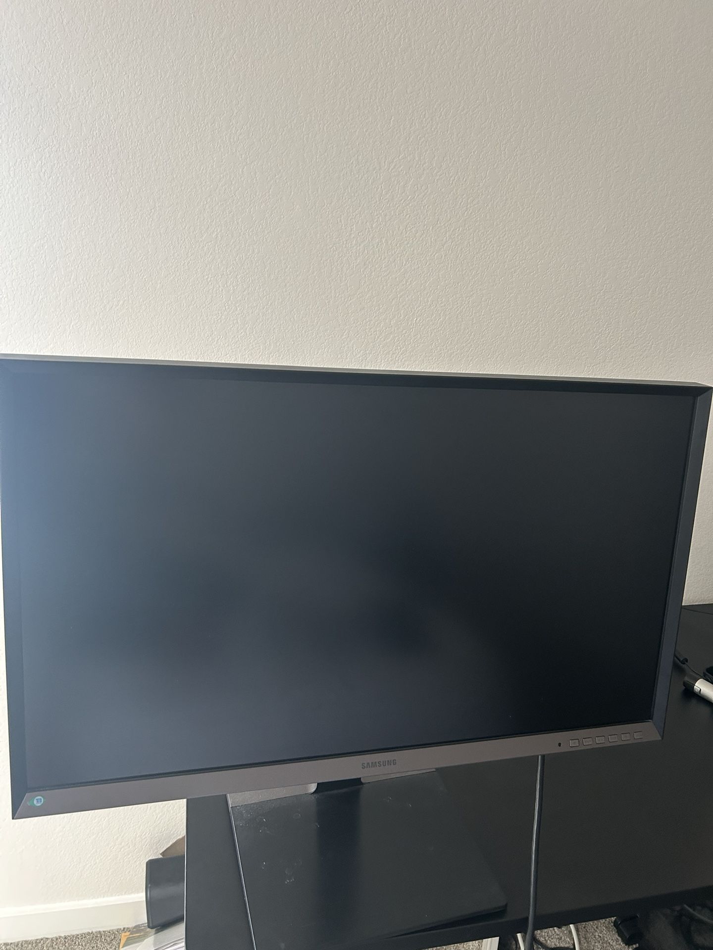 Samsung 32” Monitor