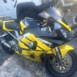 2002 Honda CBR 929 mechanic owned runs perfect