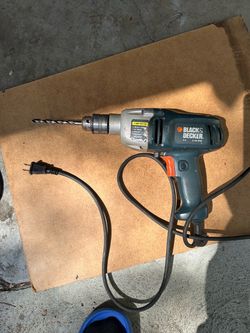 Black &Decker DR500 Drill
